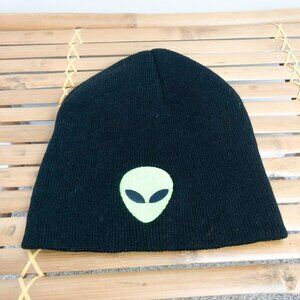 Tan's Club Alien Black Classic Beanie